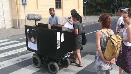 Flanieren durch die internationale Radiokunst
